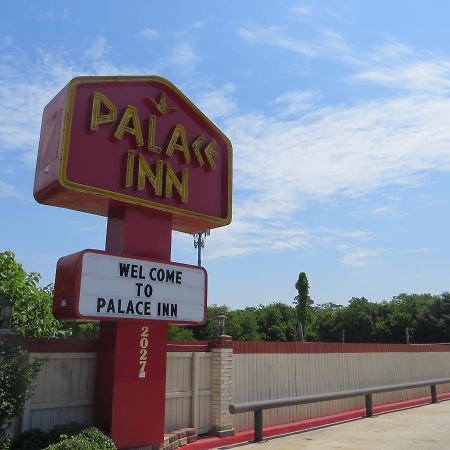 Palace Inn South Wayside Хьюстон Экстерьер фото
