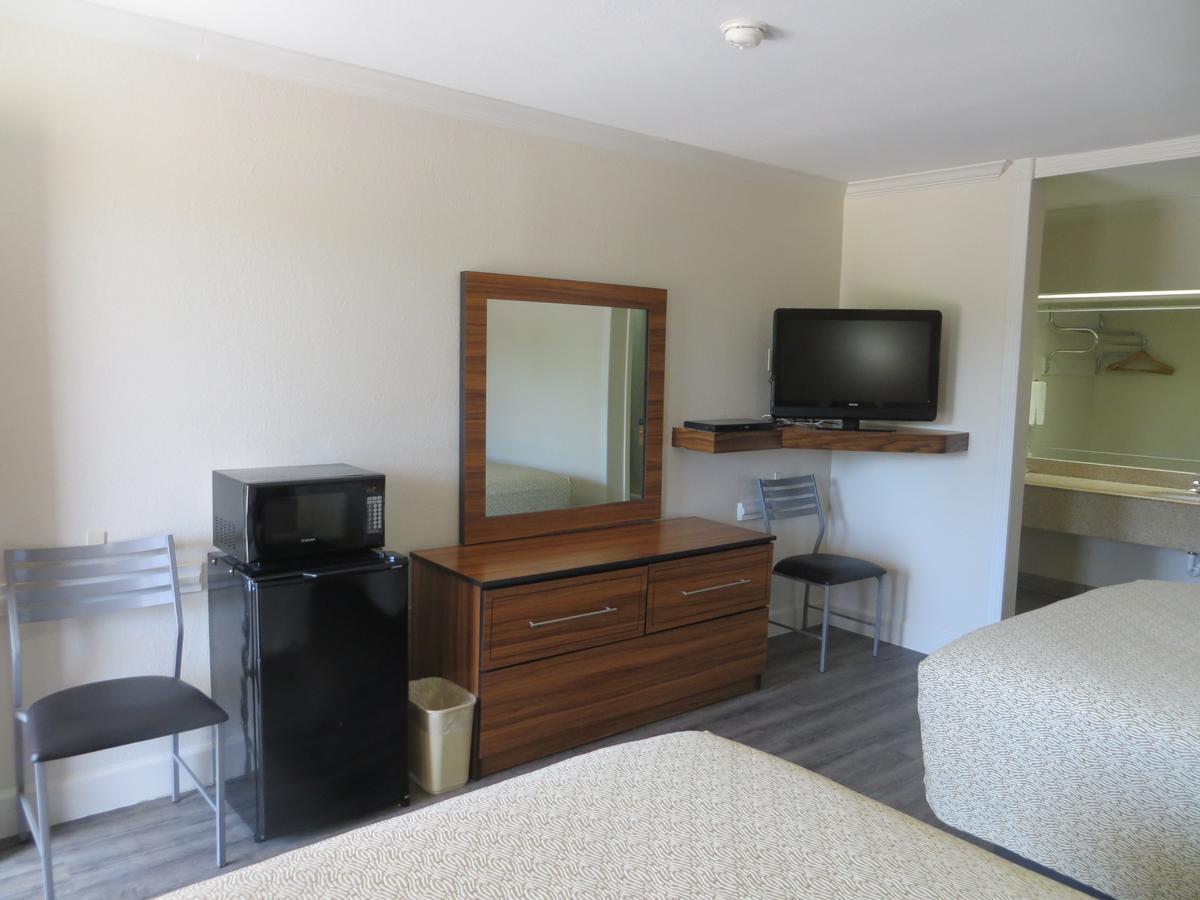 Palace Inn South Wayside Хьюстон Экстерьер фото